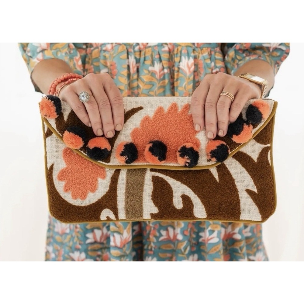 Rahab's Rope Cream & Tan Embelished‎ Woven Clutch Bag Pom Pom Details 13x7 Snap